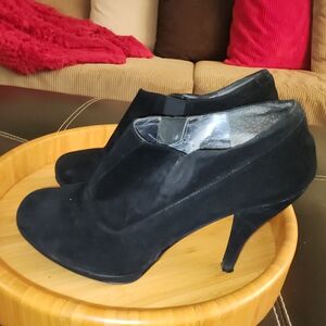 Nine West Black Suede High-Heel Ankle Booties